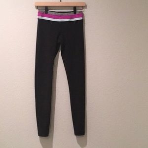 Ivivva black color legging girls size 12